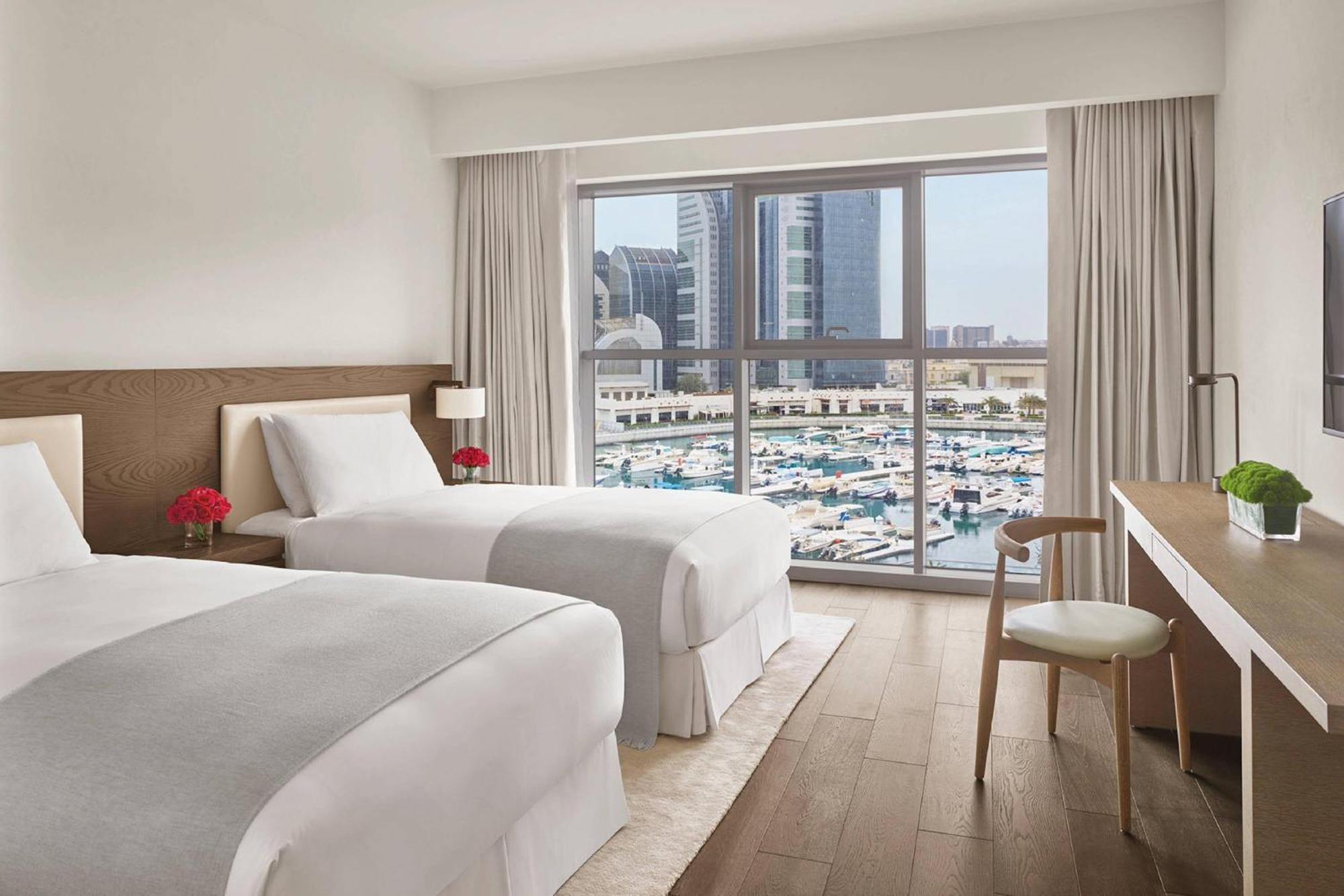 Appartamento con 3 Camere da Letto e Vista Porto Turistico